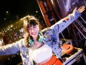 Ảnh hotgirl DJ Trang Moon nữ DJ tài năng xinh đẹp nhất Việt Nam