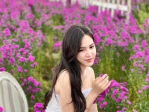 Hotgirl Đặng Ngân xinh đẹp nhẹ nhàng khiến bao chàng mê mệt